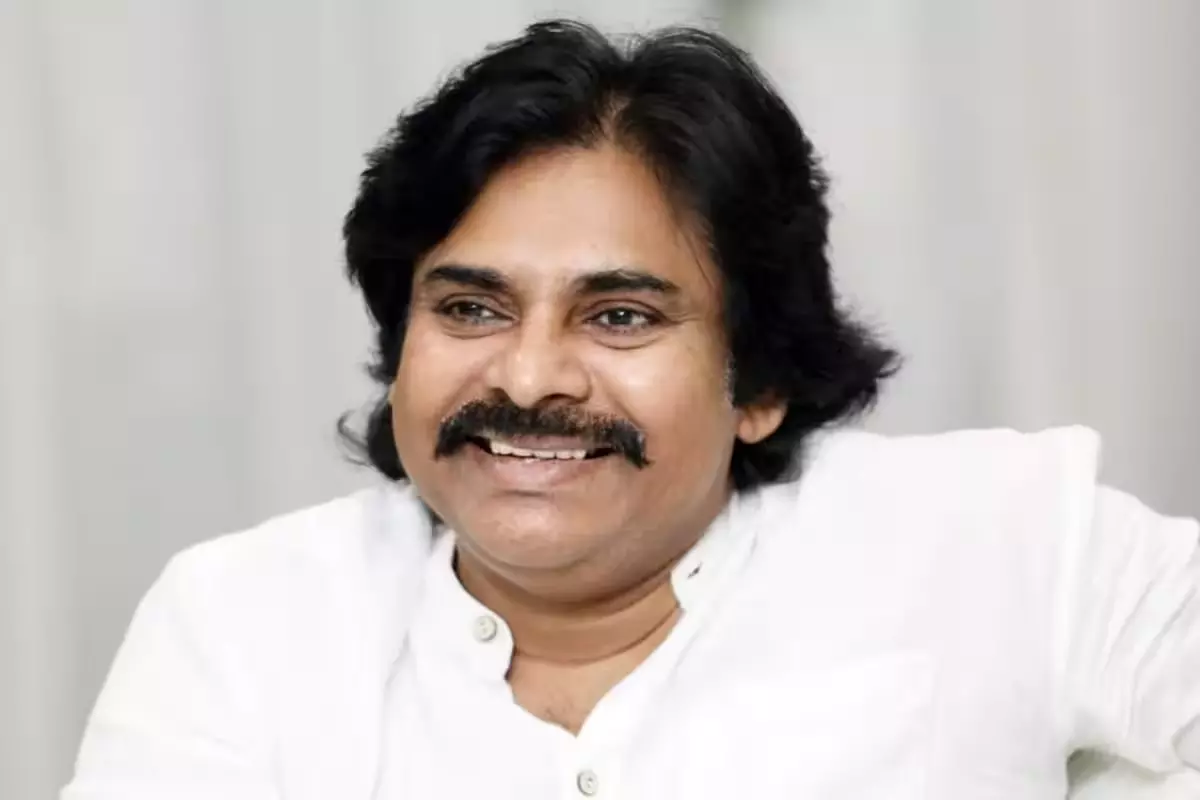 Pawan Kalyan to give priority to Rs200 cr movie?