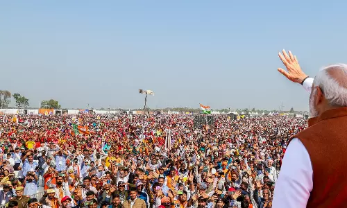 PM Modi Launches Scathing Attack on Opposition Bloc I.N.D.I.A. in Varanasi