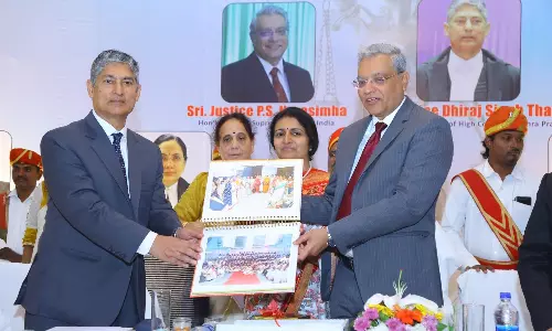 Lawyers Need Professional Freedom: SC judge