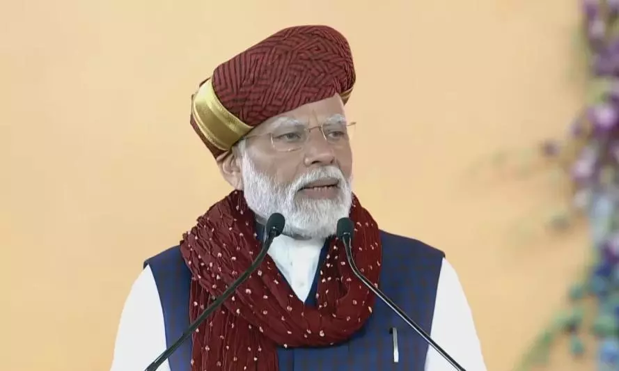 Congress works for progress of just one family, says Modi