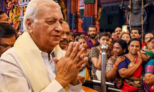 Tens of thousands of women offer pongala at Keralas Attukal Devi temple