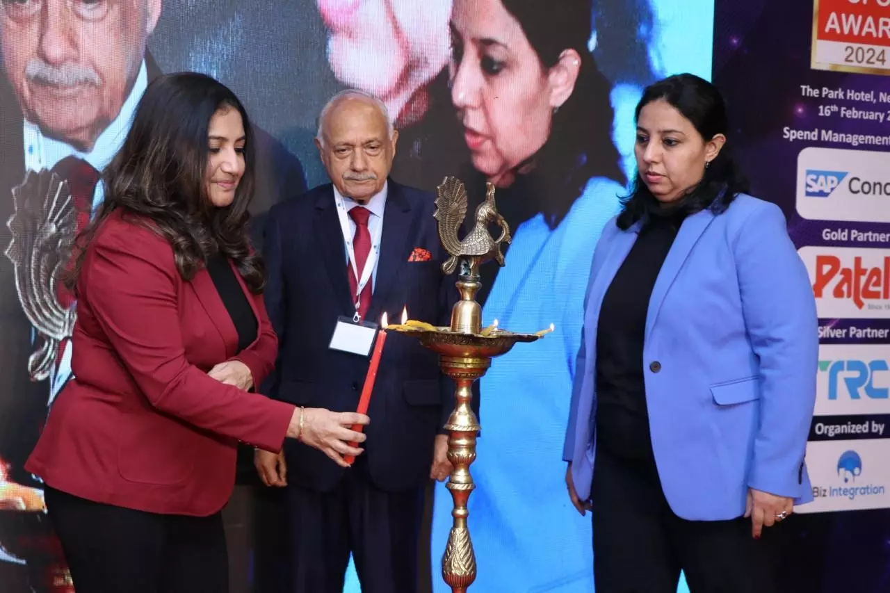 Biz Integration recognises distinguished CFOs at 4th Edition of India CFO Awards Biz Integration recognises distinguished CFOs at 4th Edition of India CFO Awards