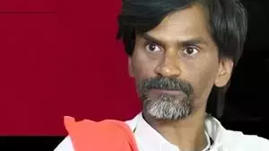 Maratha Quota Activist Ends Hunger Strike After 17 Days Maratha Quota Activist Ends Hunger Strike After 17 Days