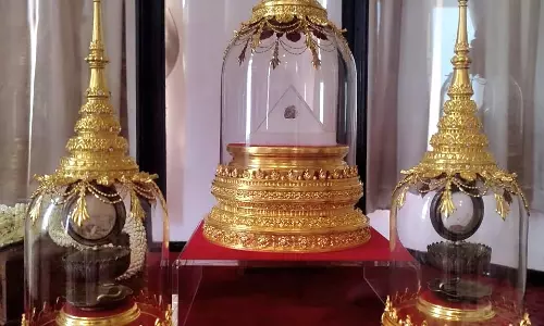 Buddha relics travel from India to Thailand