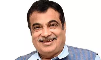 Action taken against 4 contractors for deficiencies in Delhi-Mumbai Expressway: Gadkari Action taken against 4 contractors for deficiencies in Delhi-Mumbai Expressway: Gadkari