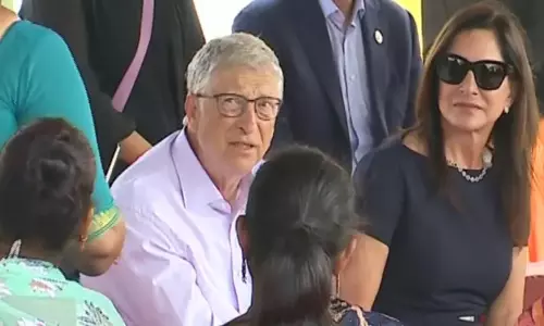 Bill Gates reviews development activities in Bhubaneswar slum, visit Krushi Bhawan
