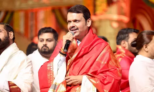 Battle for Baramati is Modi vs Rahul, says Fadnavis Battle for Baramati is Modi vs Rahul, says Fadnavis