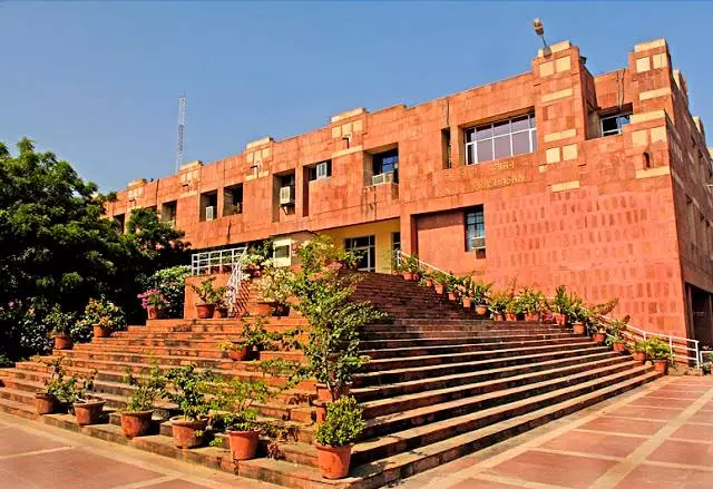 ABVP, Left-backed groups clash at JNU over poll committee selection