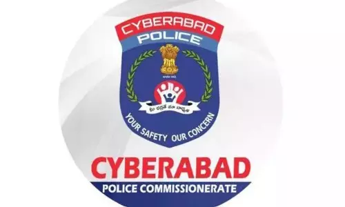 Hyderabad City Briefs: Cyberabad Police Chief Presents ₹30 Lakh Cheque to Kin of Home Guard