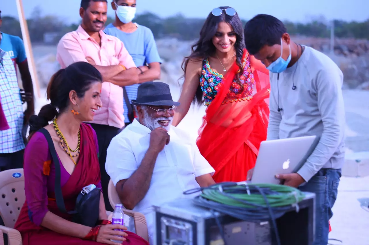 Second Song Malli Putti Vachinava Unveiled from Record-Breaking Pan India Film Second Song Malli Putti Vachinava Unveiled from Record-Breaking Pan India Film