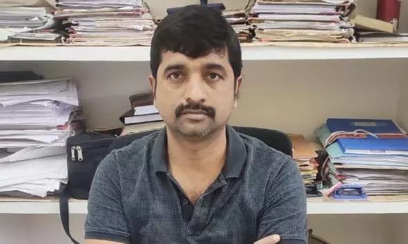 Bribe: TSSPDCL officer held in ACB raid Bribe: TSSPDCL officer held in ACB raid