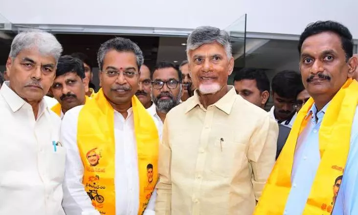 Rebel YSRC MLA Vasantha Joins Telugu Desam