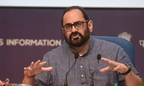 Battle Between Ex-Technocrat and Ex-Diplomat in Kerala