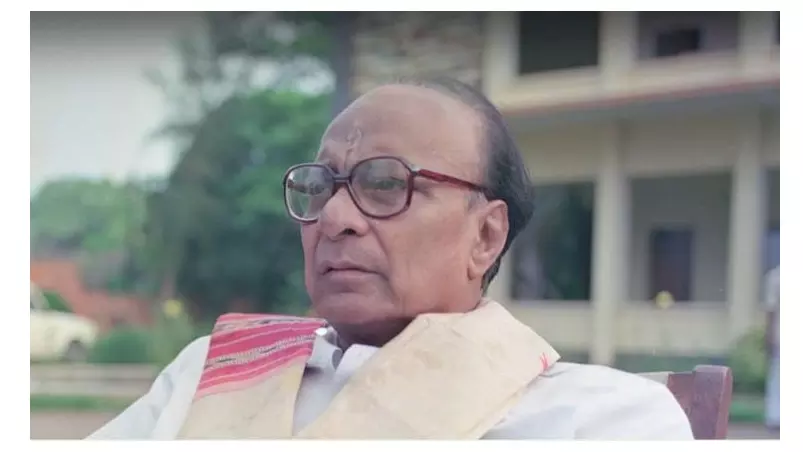 PM Modi Honors Biju Patnaik on 108th Birth Anniversary in Bhubaneswar