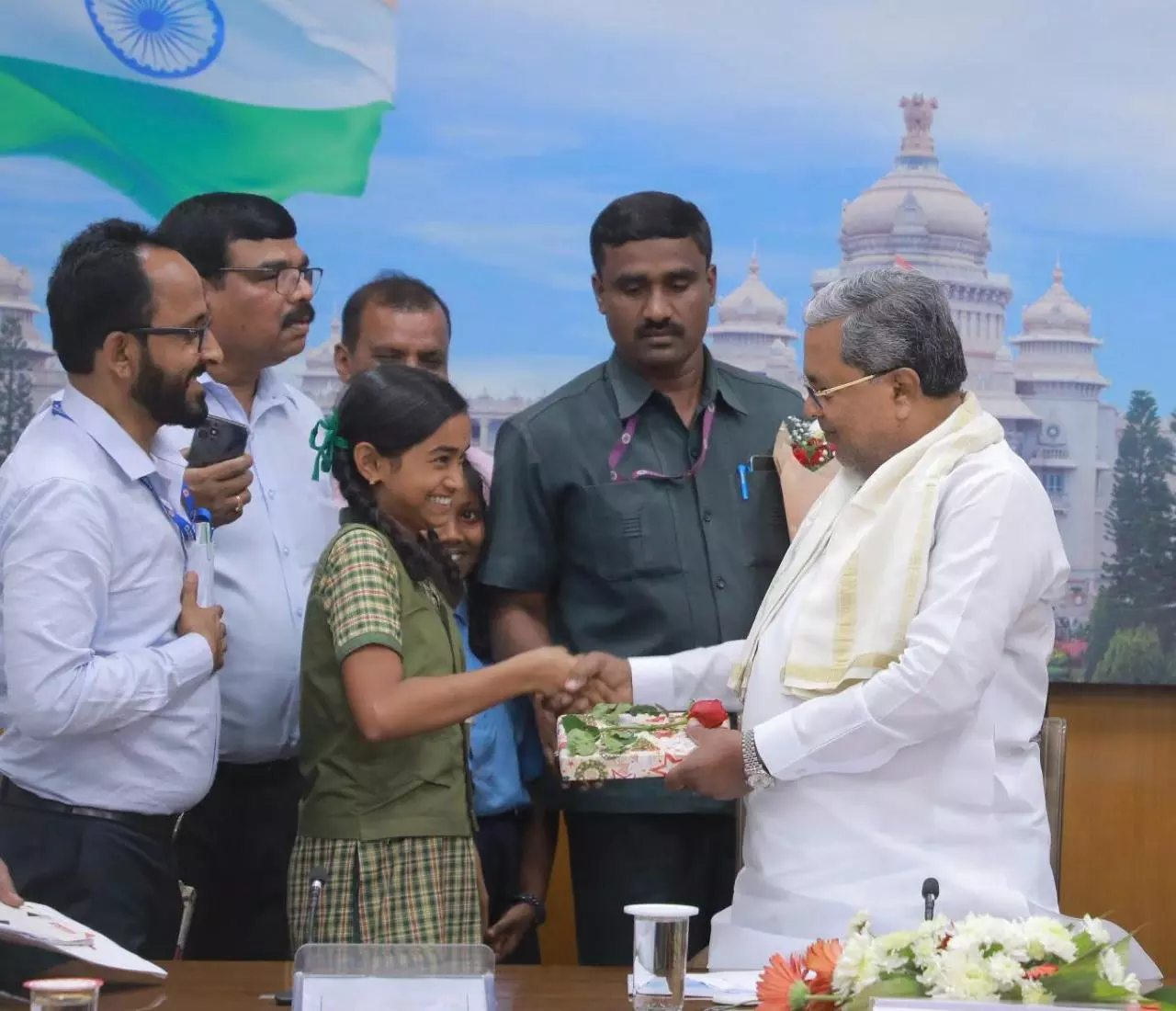 CM Siddaramaiah Donates Rs 10 Lakh to His Alma Mater for Development