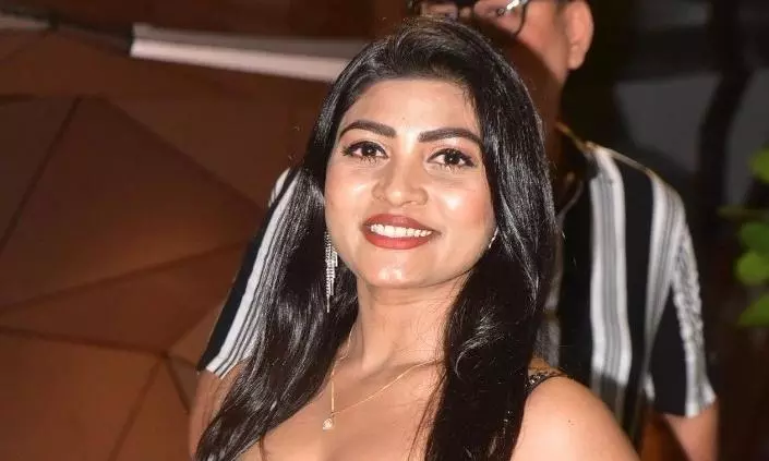 Telugu Actress Gundala Srilatha Held for Assaulting Cop