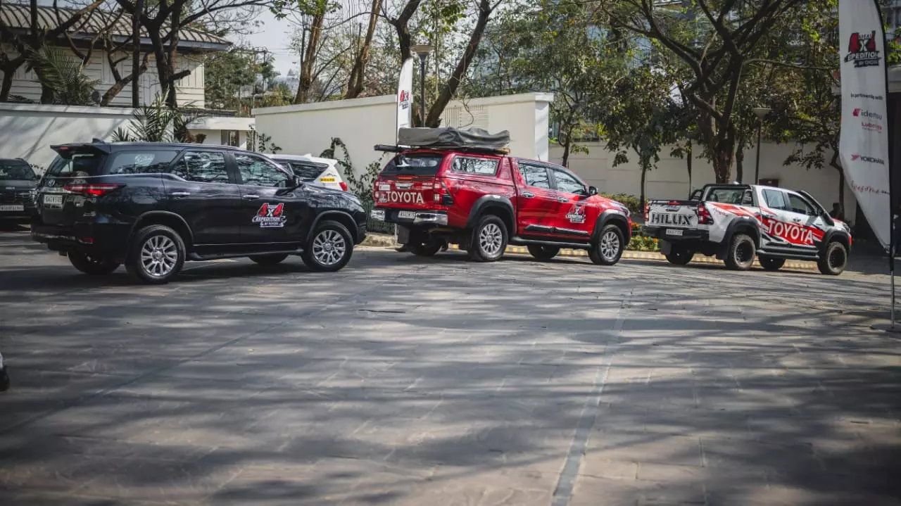 Toyota Kirloskar Motor Flags Off Fifth Drive of its Great 4X4 Expedition in Guwahati Toyota Kirloskar Motor Flags Off Fifth Drive of its Great 4X4 Expedition in Guwahati