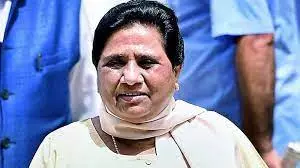 Mayawati Declares BSP will Go Alone in LS Polls