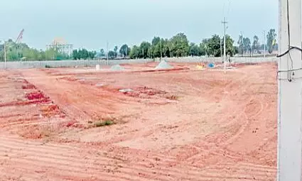 Muslim Front Seeks Wakf Lands for Minorities