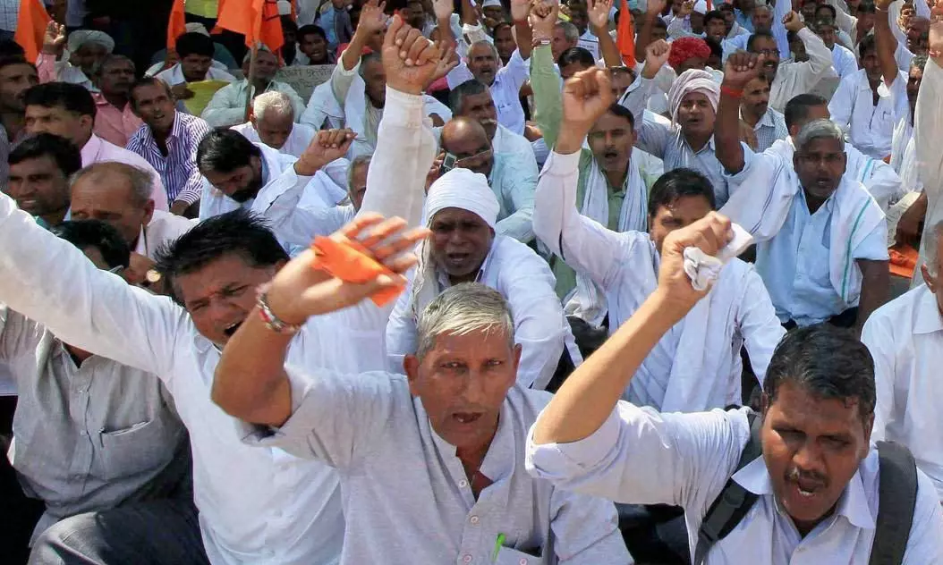 Anantapur Farmers Detained En Route to Solidarity Protest