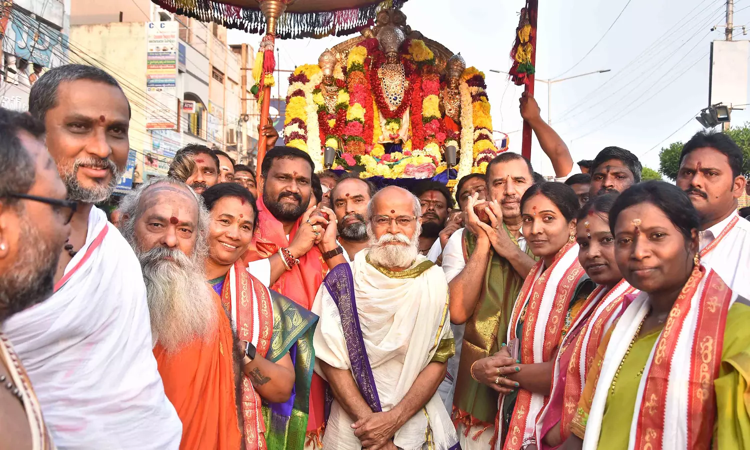 Rathotsavam held as Shivaratri fete concludes in Vijayawada