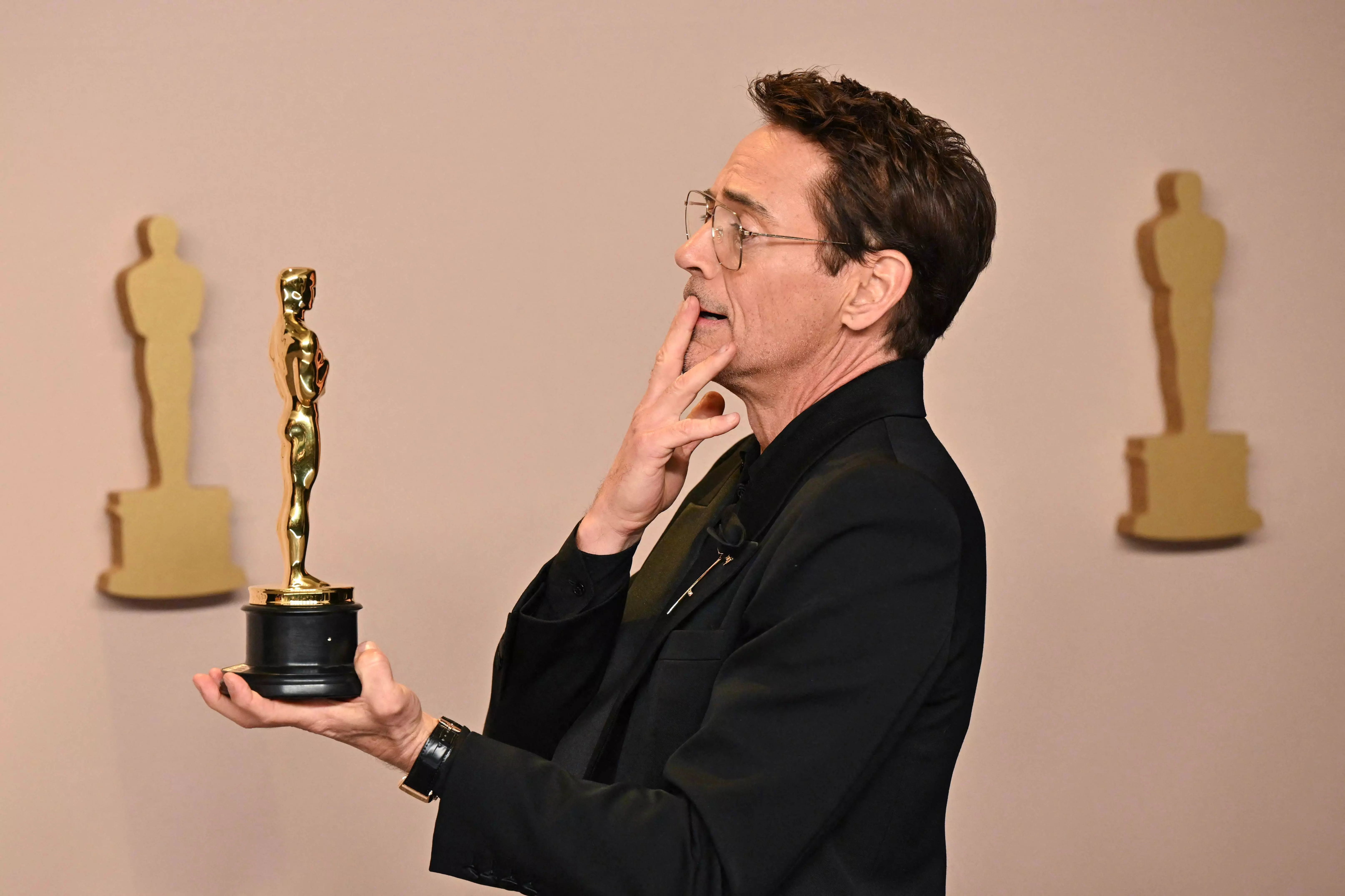 Oscars: Robert Downey Jr wins best supporting actor for Oppenheimer