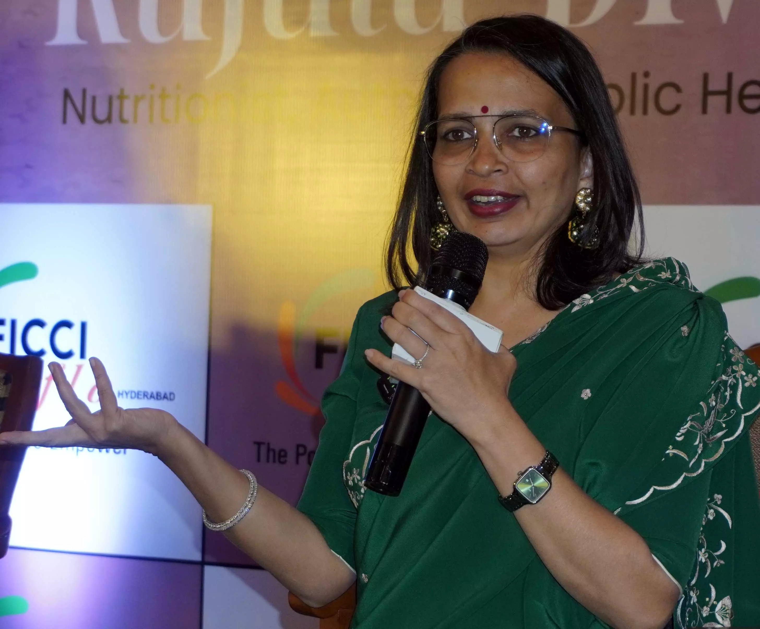 Eat Local, Ghar Ka Khana: Celebrity Nutritionist