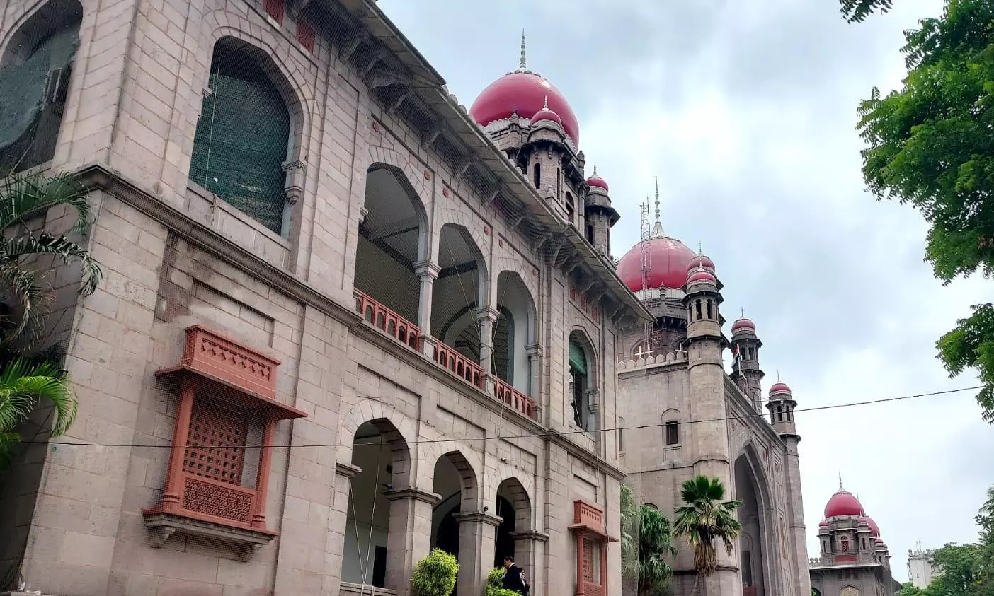 Move Airport Authority: Telangana HC Tells Realtor Move Airport Authority: Telangana HC Tells Realtor