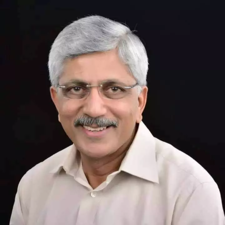 Former BJP Leader K. Jayaprakash Hegde Returns to Congress Former BJP Leader K. Jayaprakash Hegde Returns to Congress