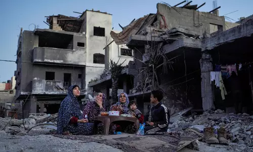 Ramadan begins in Gaza with hunger worsening