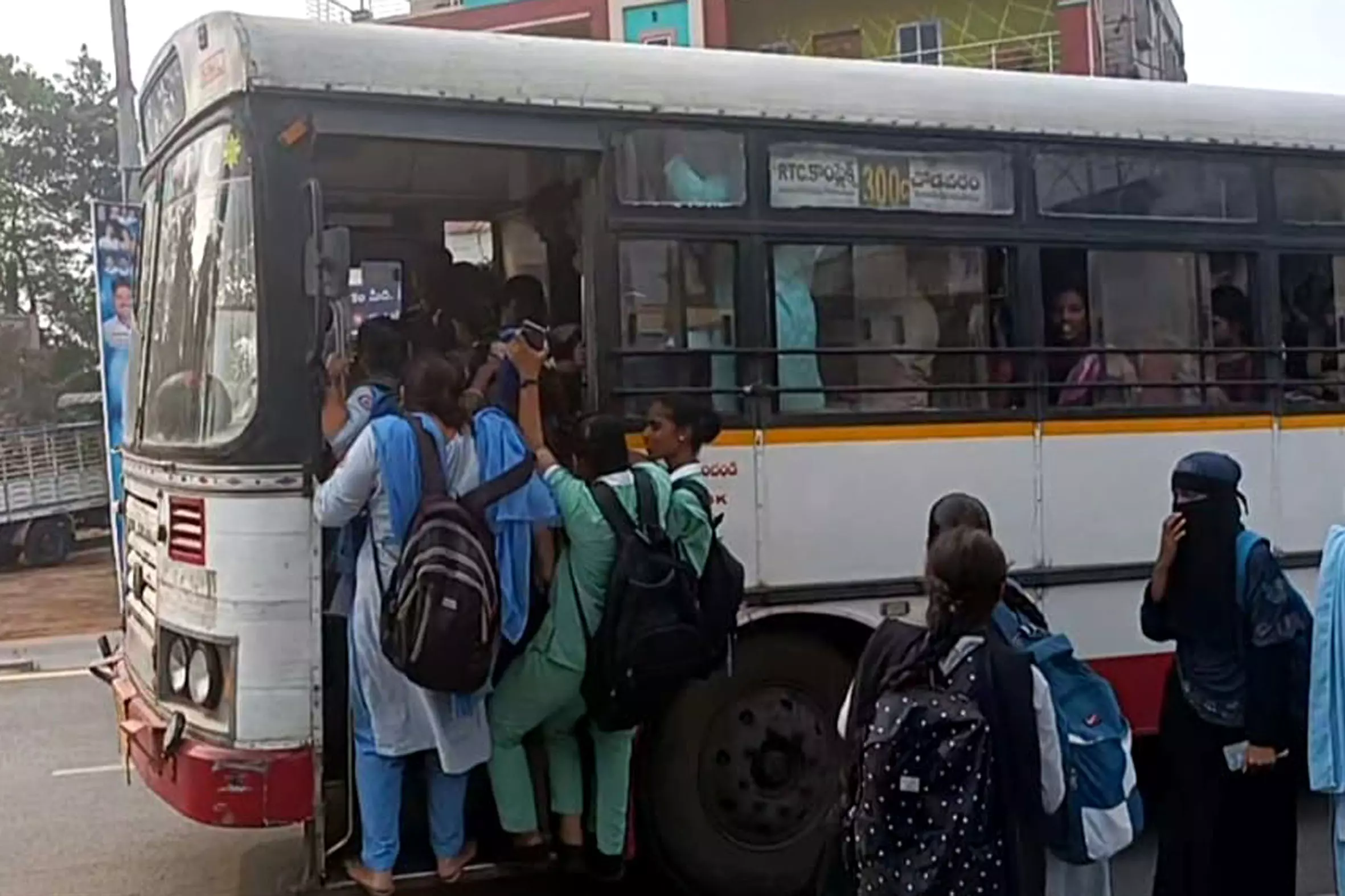 Chaos on Morning Chodavaram-Vizag RTC Buses