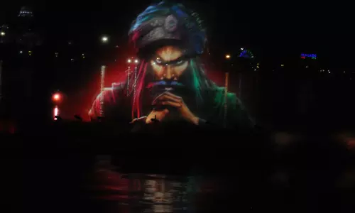 Hussainsagar’s laser show enthralls people with Kohinoor story