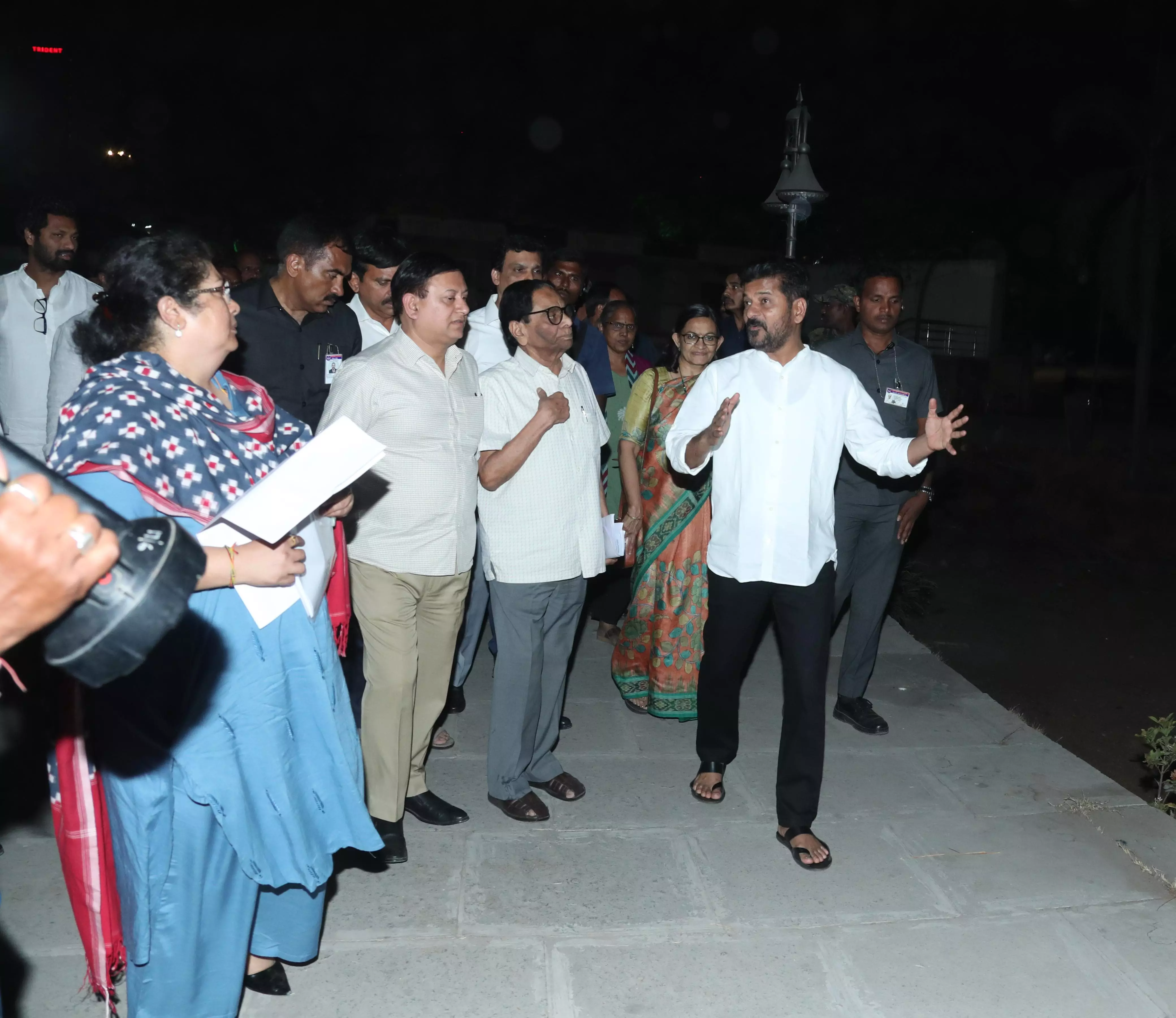 Allot 119 stalls in Shilparamams Night Bazaar to women SHGs: CM Revanth