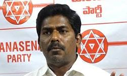 Row Over Removal of Push Carts from Pithapuram Colony Road Row Over Removal of Push Carts from Pithapuram Colony Road