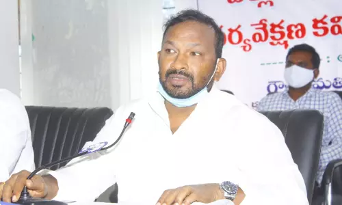 BRS MP Pasunoori Dayakar Joins Congress