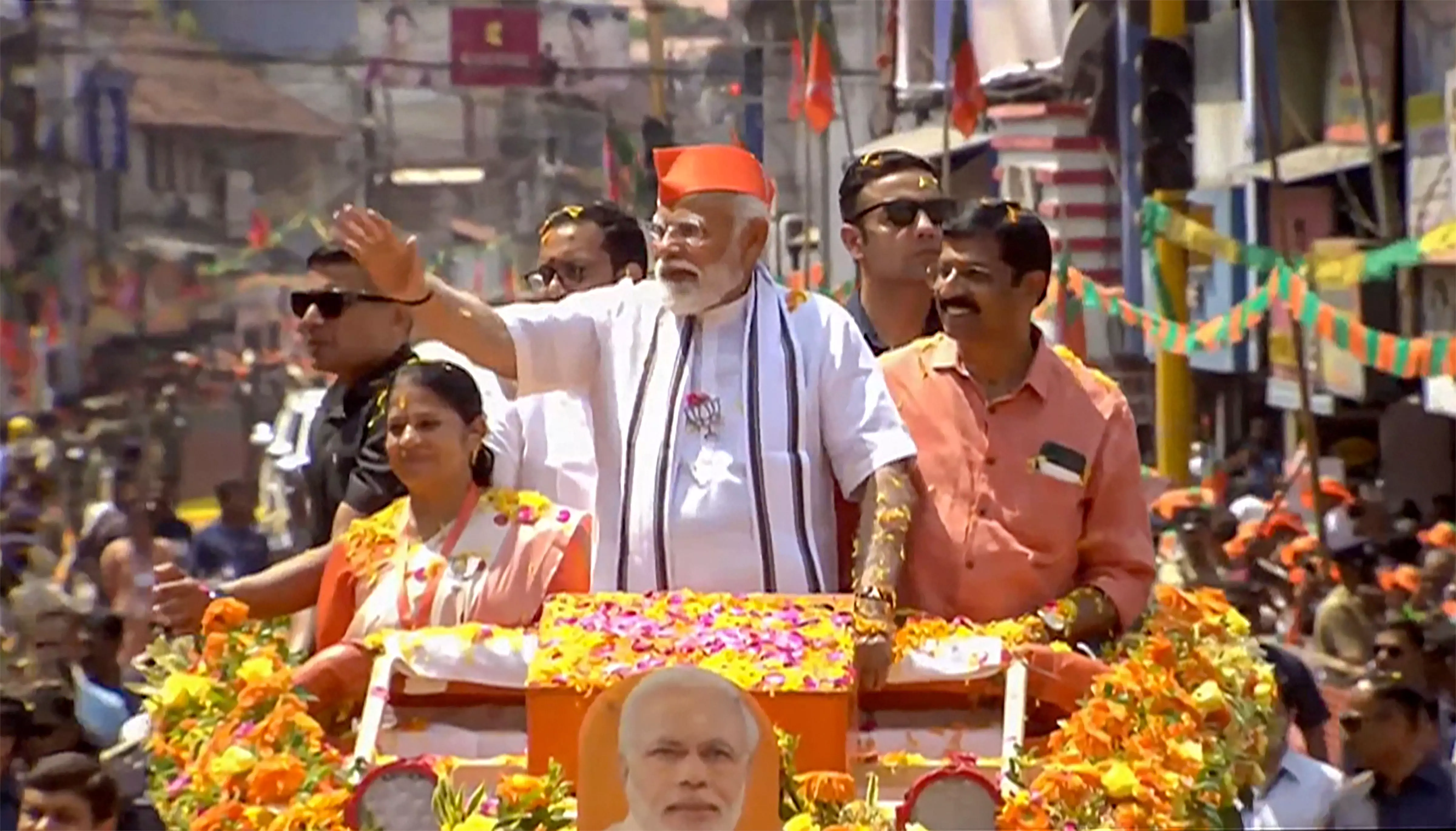 Kerala: PM Modi holds massive roadshow in Palakkad