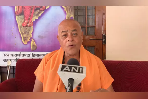 Rahul Gandhi will have to suffer: Swami Akhileshwaranand Giri on Congress leaders Shakti remark