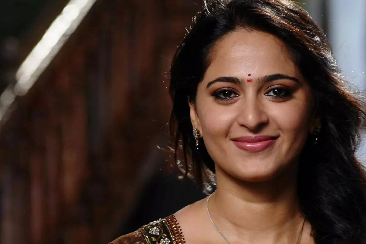 Anushka Shetty uncrowned queen with Rs 20 cr market?
