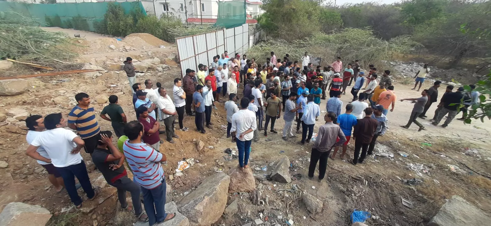 Residents in Bairagiguda Decry Illegal Closure of Road by Realtor Residents in Bairagiguda Decry Illegal Closure of Road by Realtor