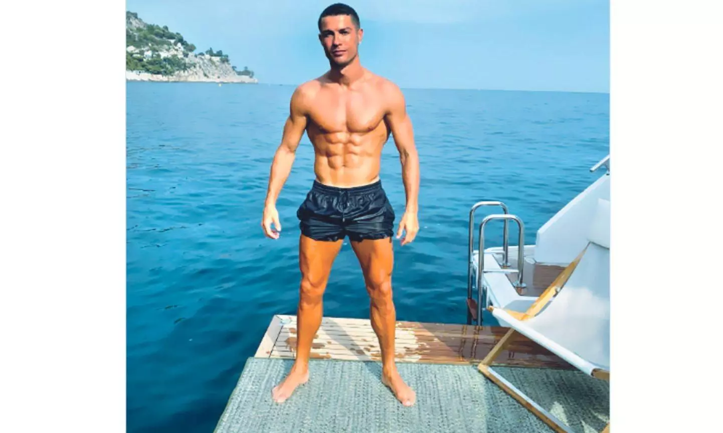 Celebs Insure Their (Ass)ets Celebs Insure Their (Ass)ets