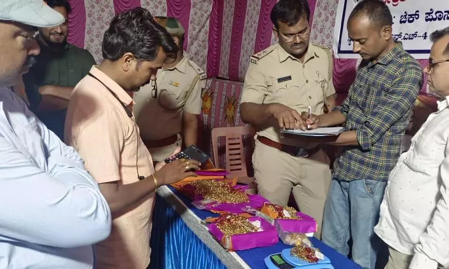 Illegal Gold Seized at Tegur Checkpost