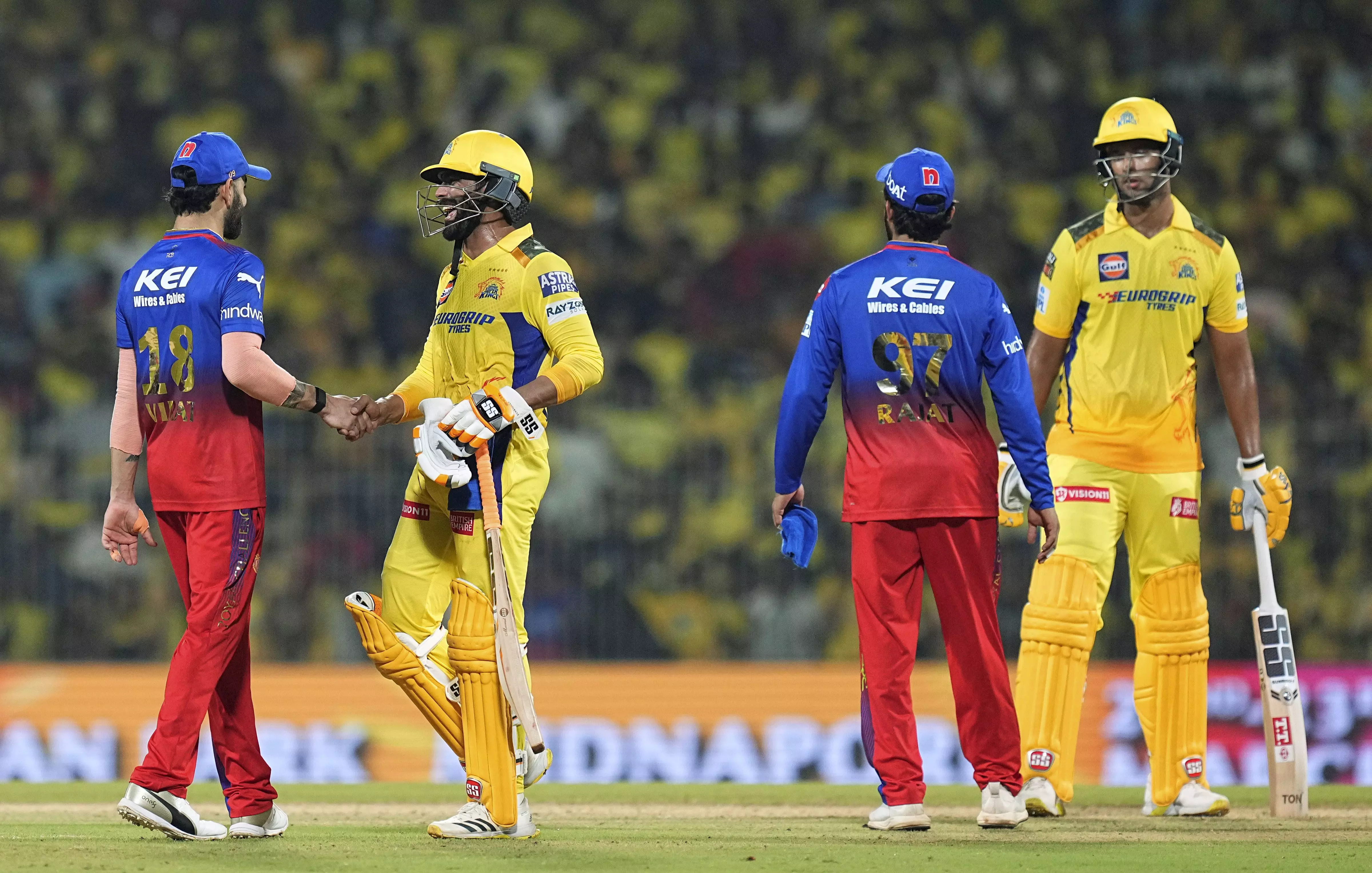 CSK Beats RCB in IPL Opener