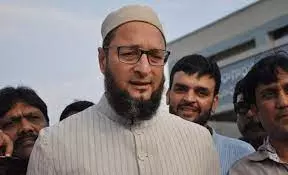 Owaisi Criticizes High Court: Madrasa Act Ruling Affects 26L Kids, 10K Teachers