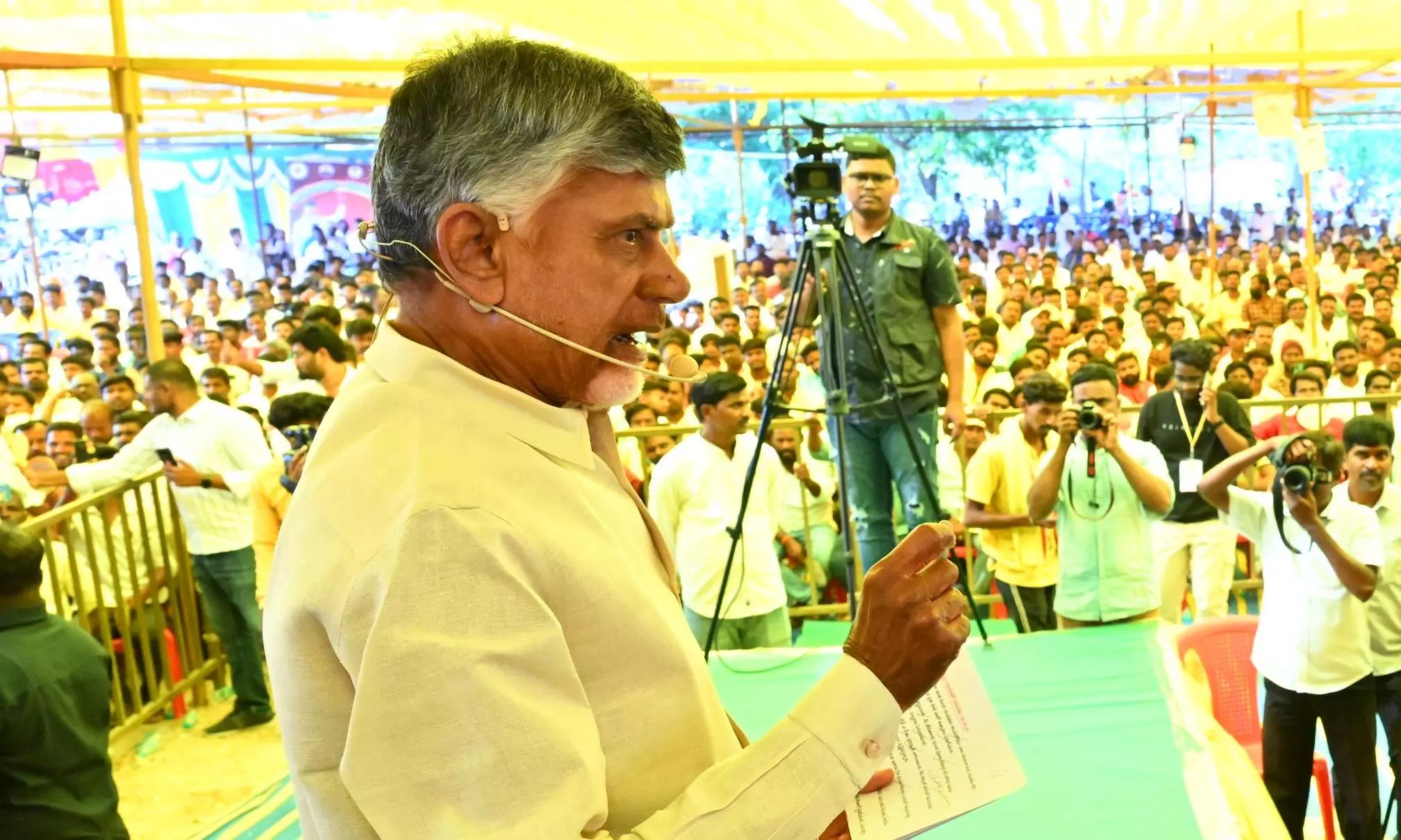Naidu Promises to Fill Vacant Teacher Posts Within 60 Days