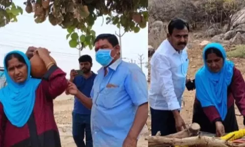 Muslim Woman Performs Hindu Woman’s Final Rites