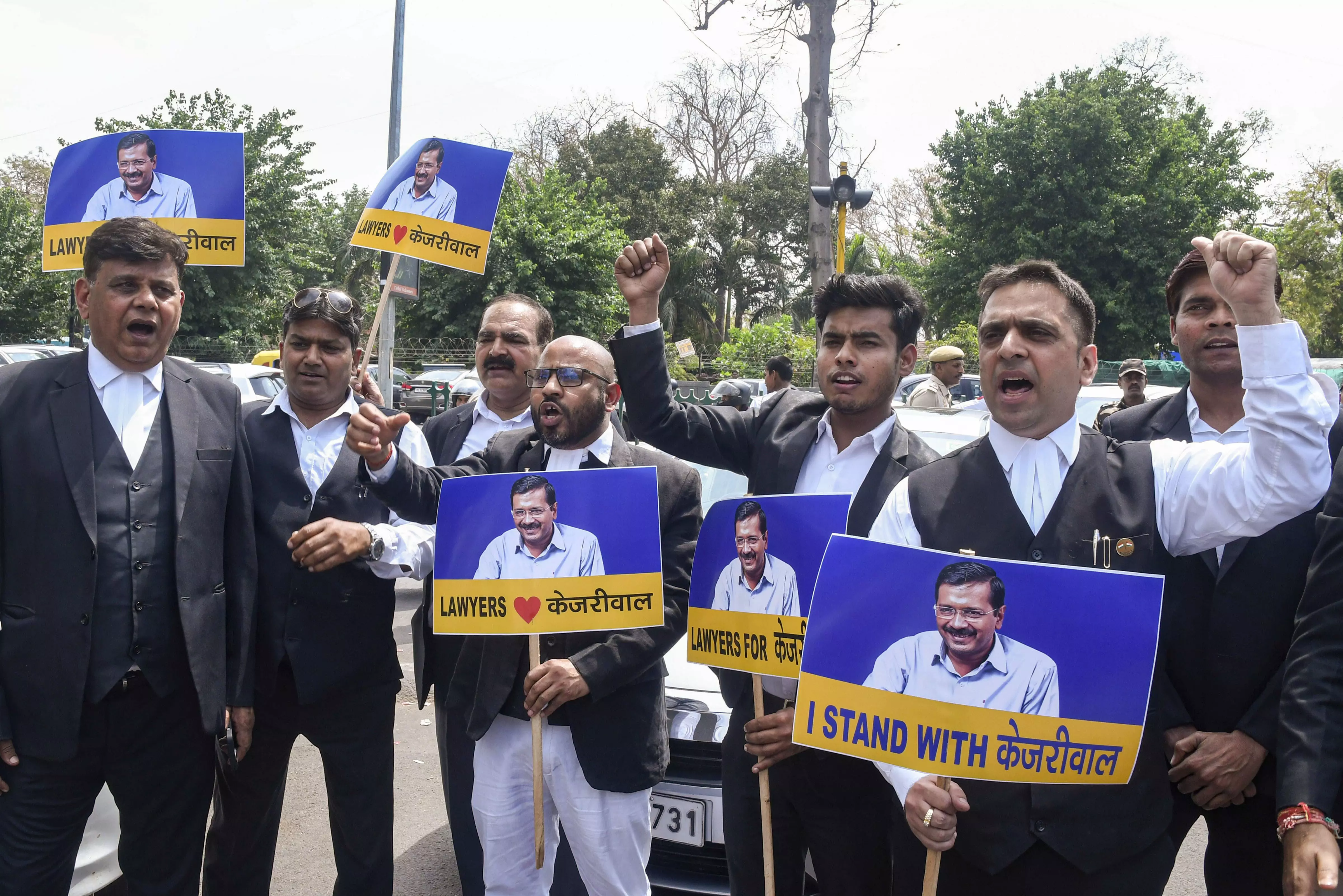 Dilip Cherian | Kejriwal arrest puts Delhi chief secy in hot seat ahead of summer