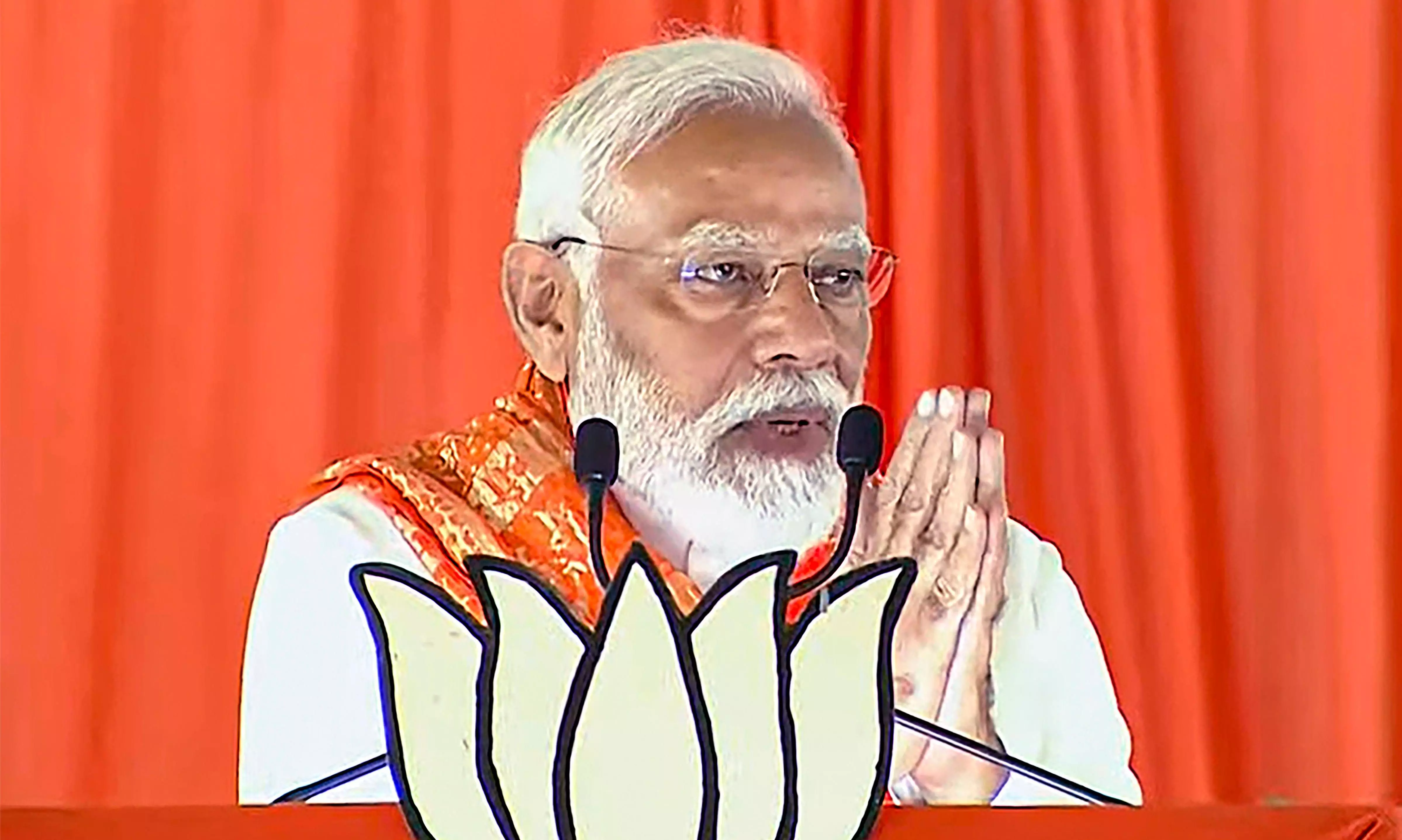 TMC Looted Rs.3,000 Crore from Poor: Modi