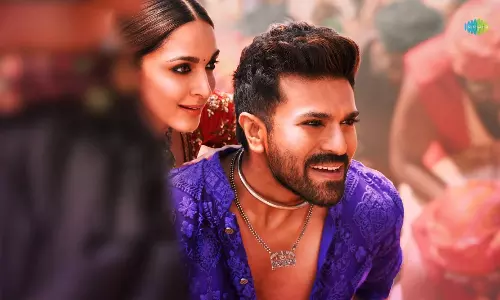Ram Charan, Kiara Advani match dance steps in Jaragandi Song