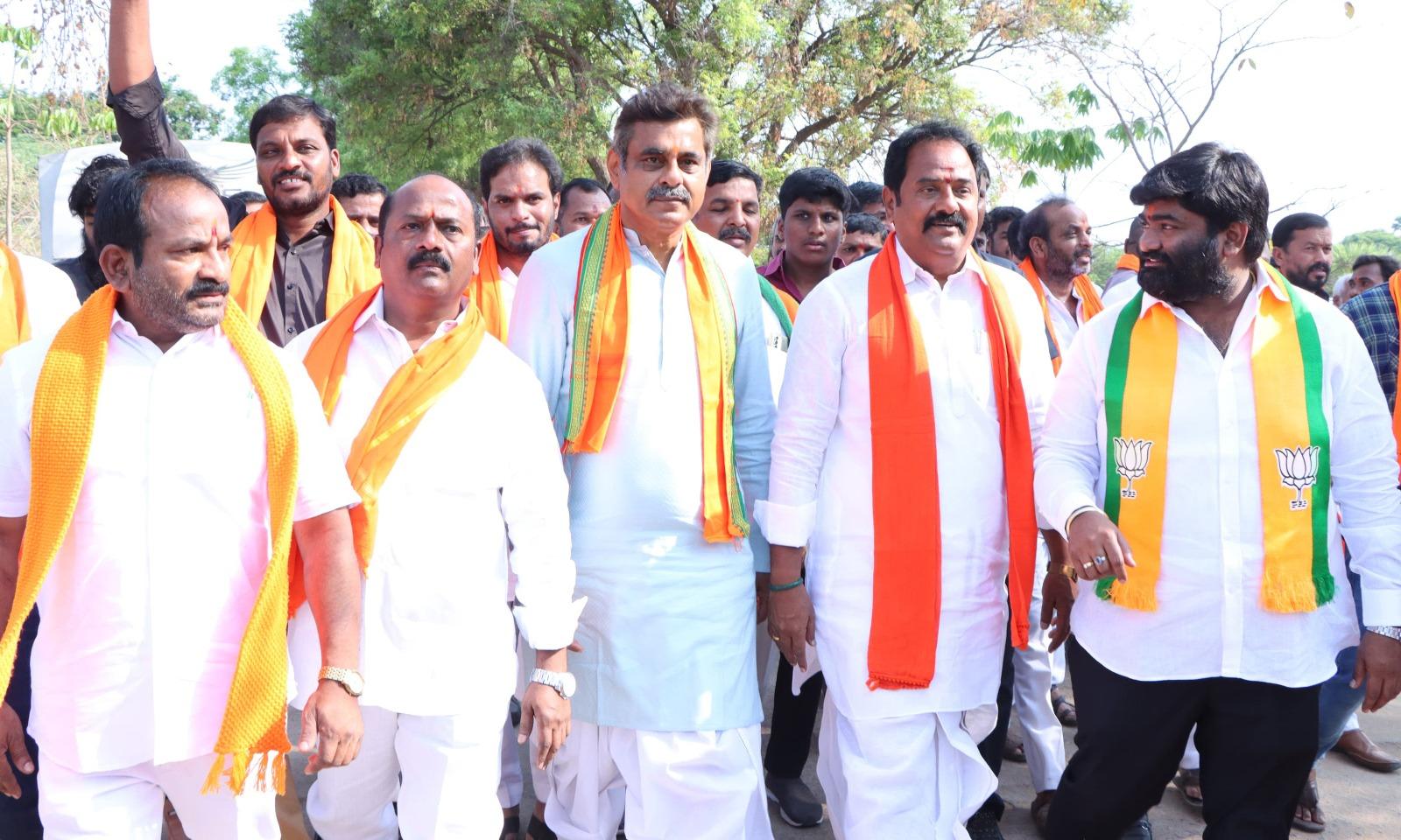 Vishweshwar Reddy Launches Praja Ashirwad Yatra in Chevella