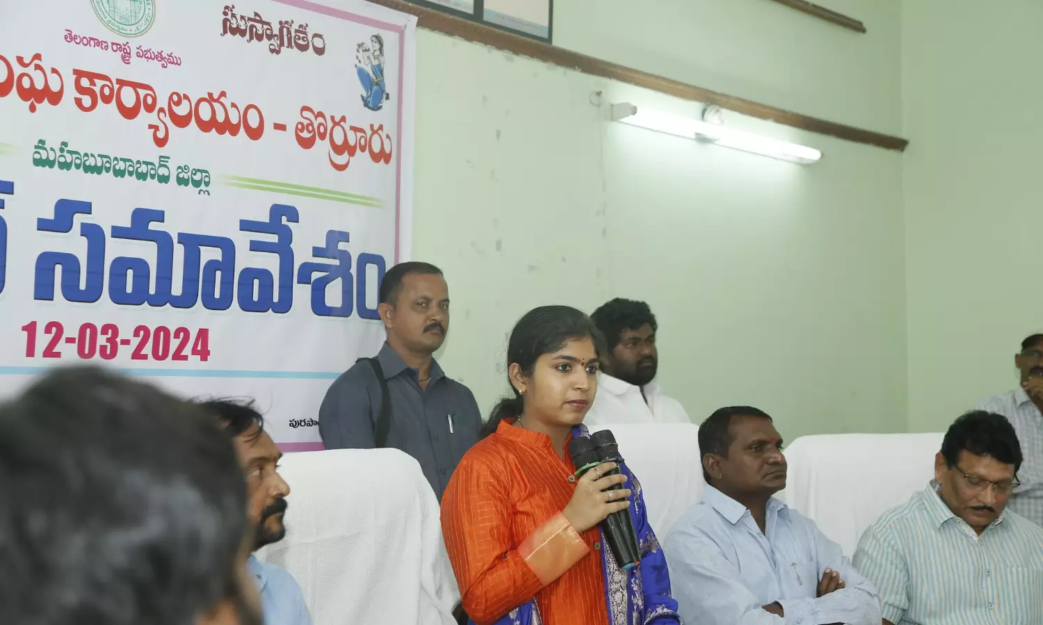 Farmers Happy with Congress Government: Yashaswini Farmers Happy with Congress Government: Yashaswini